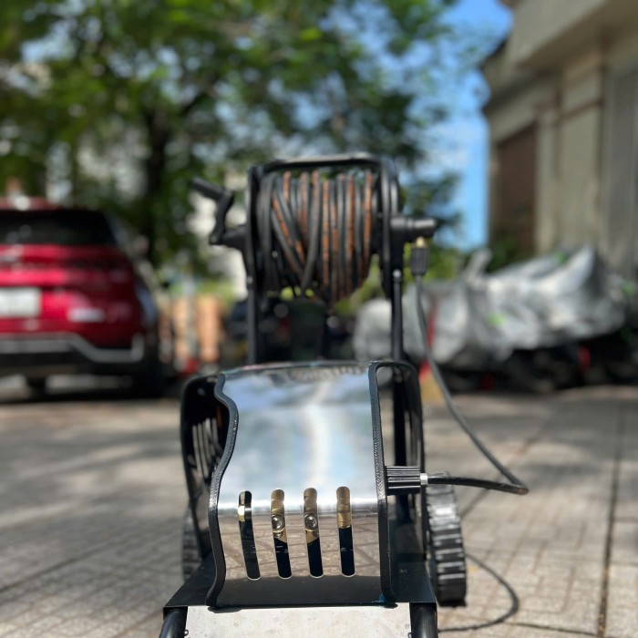 Máy Rửa Xe Cao Áp KAW K333Z Công Suất 4000W – Sức Mạnh Vượt Trội, Đánh Bay Vết Bẩn Cứng Đầu